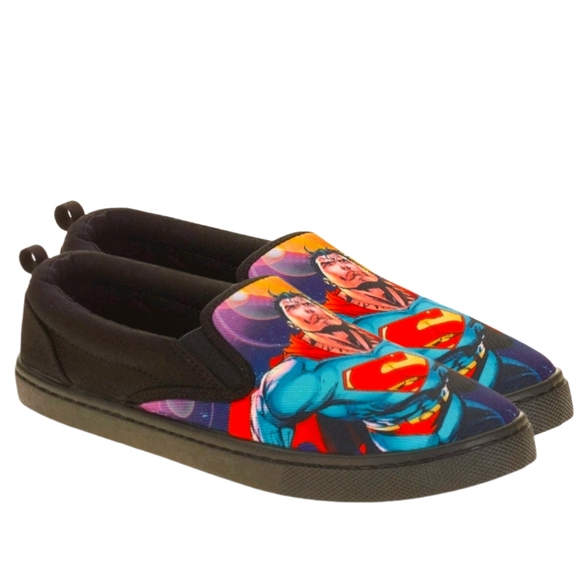 #83 DC Comics Superman 7 Men Canvas Slip On Shoes Sneakers - Picture 2 of 7